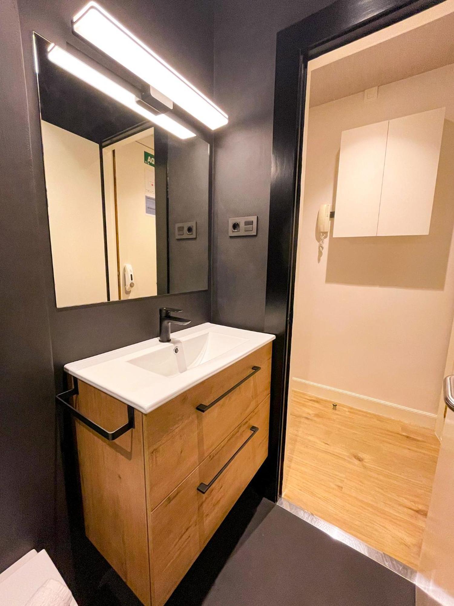 Vivienda Turistica En Bilbao La Vieja Con Wifi Y Parking Leilighet Eksteriør bilde
